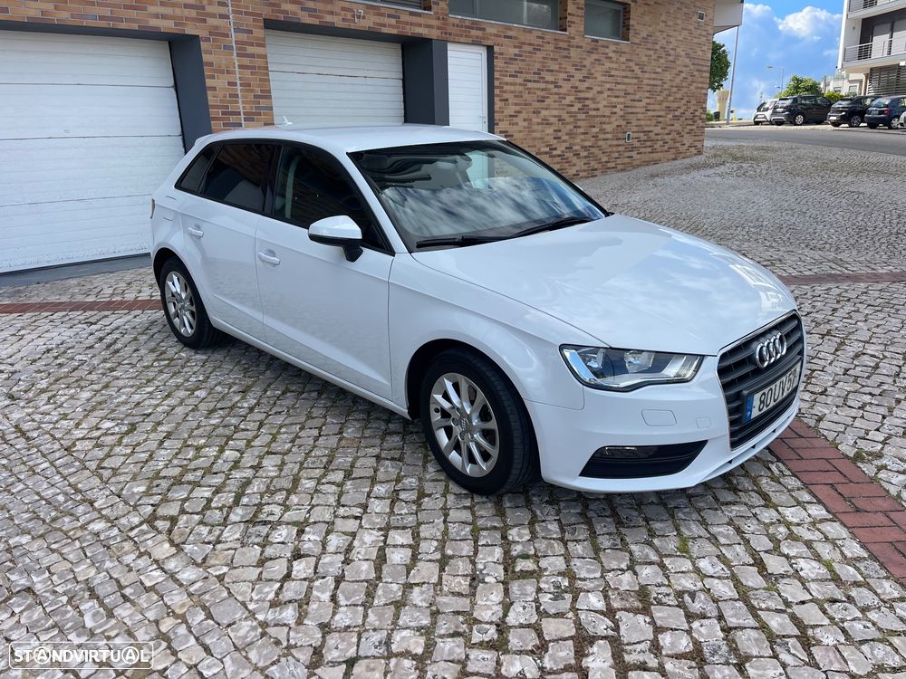 Audi A3 Sportback 1.6 TDI (clean diesel) S tronic Attraction - 3