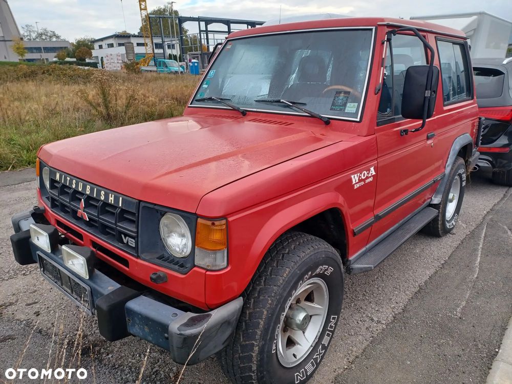 Mitsubishi Pajero 82-91 - 3