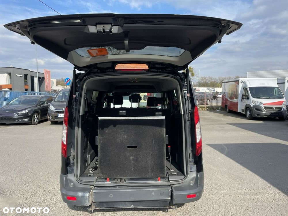 Ford Tourneo Connect 1.6 TDCi Titanium - 27