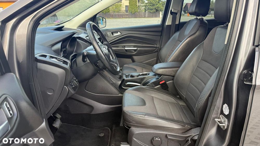 Ford Kuga 2.0 TDCi 4x4 Titanium - 20