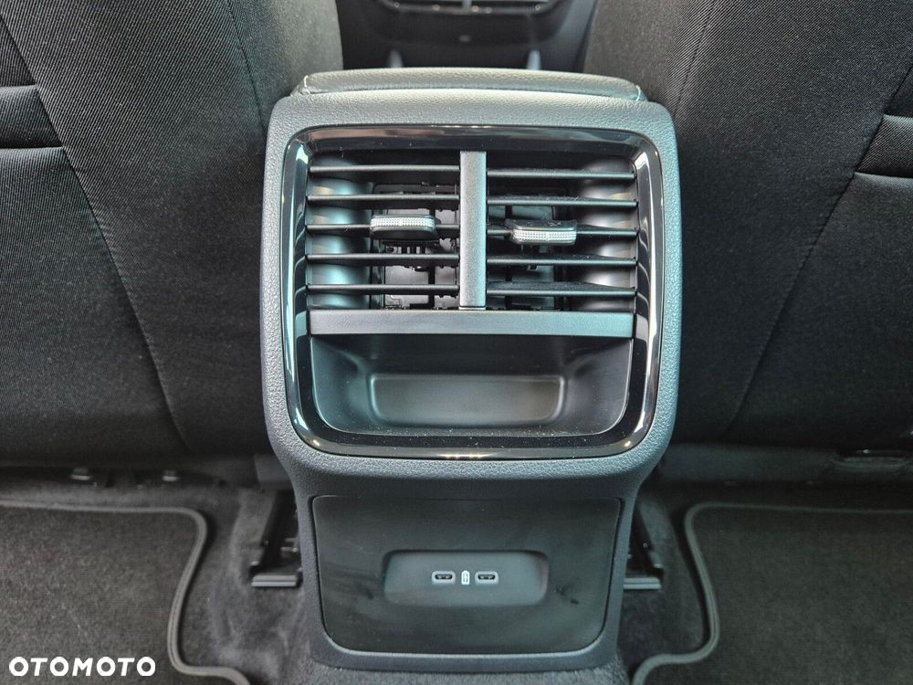 Skoda Octavia 2.0 TDI Edition 130 Selection DSG - 34