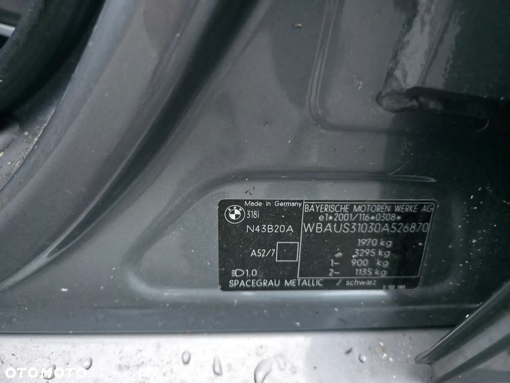 BMW Seria 3 318i - 16