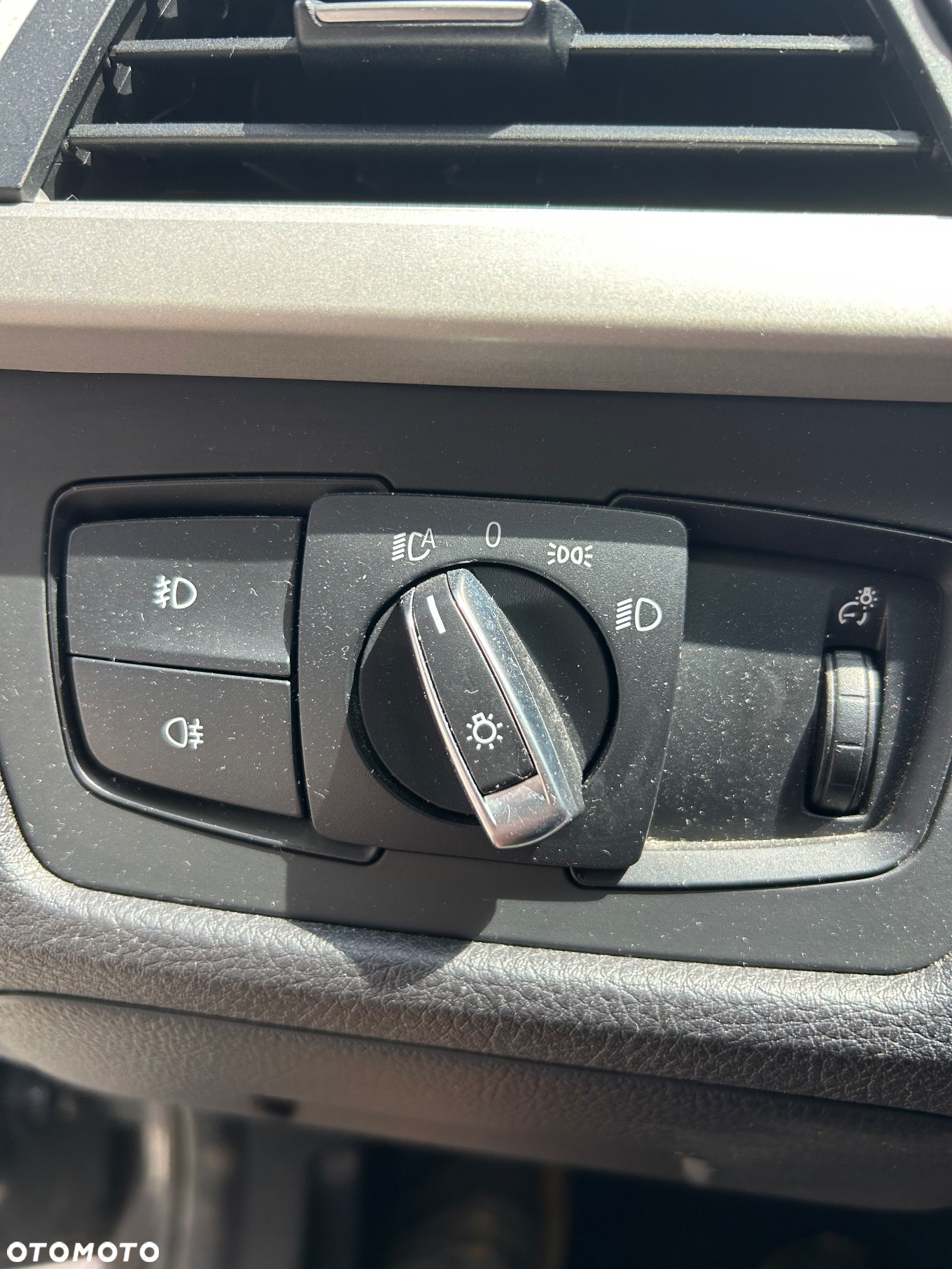 BMW Seria 3 318d - 22
