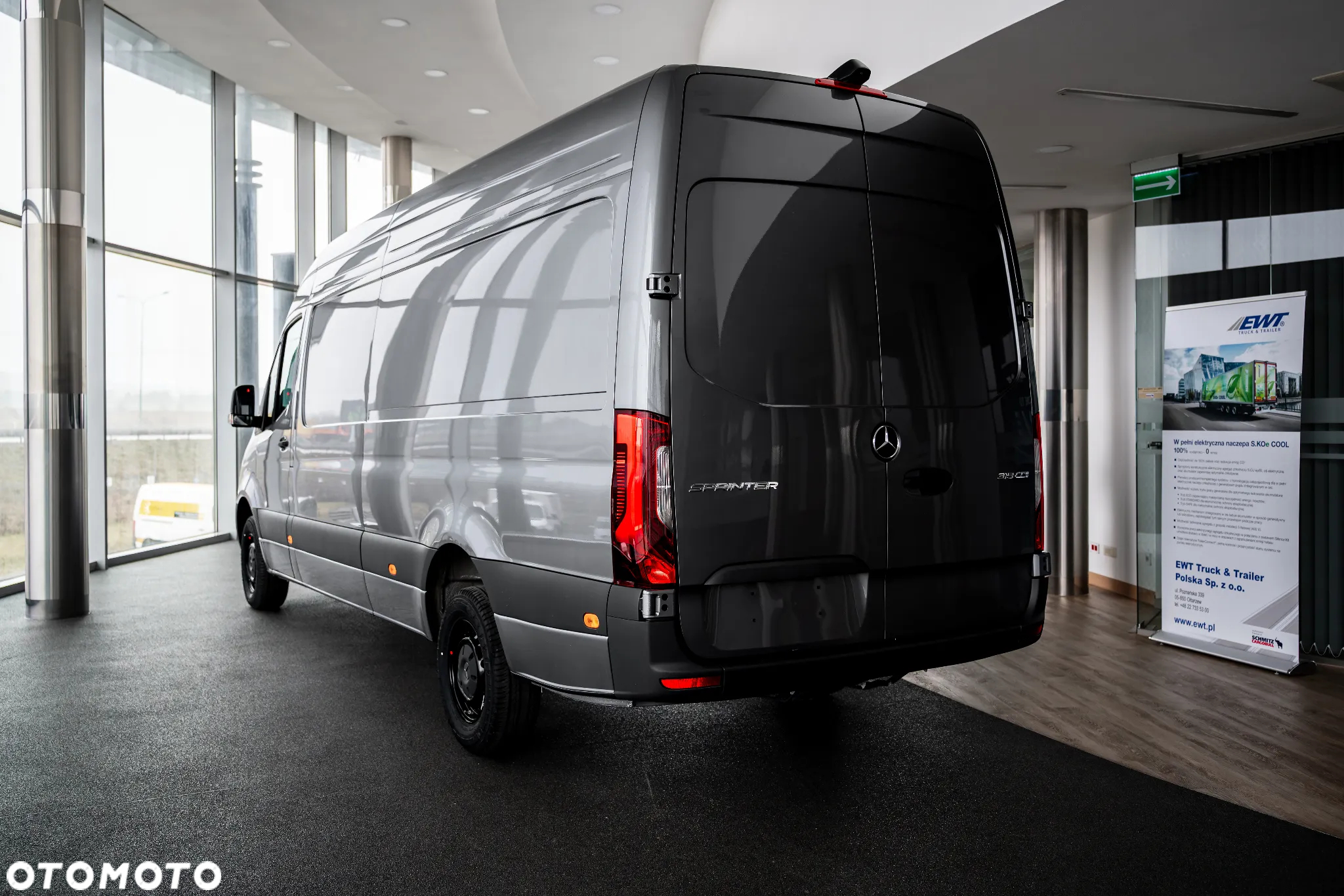 Mercedes-Benz Sprinter - 9