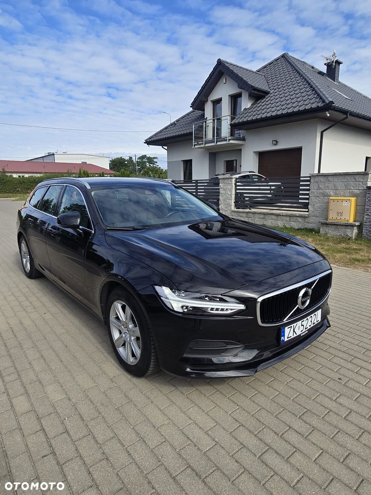 Volvo V90 D4 Momentum - 13