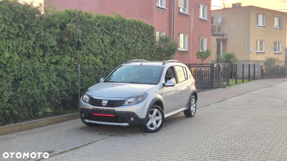 Dacia Sandero Stepway 1.6 - 5