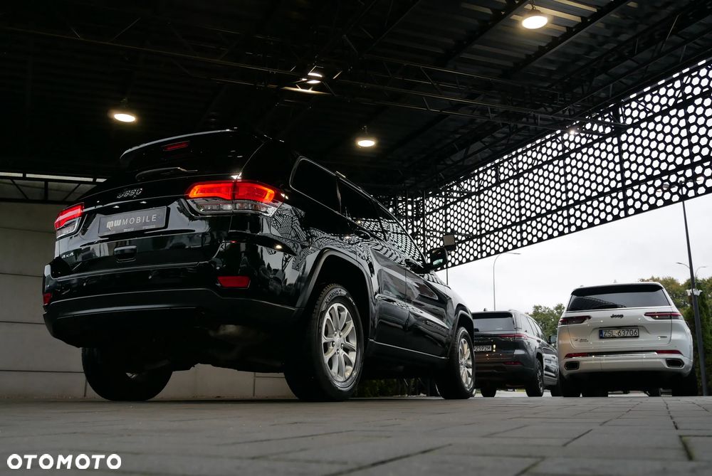 Jeep Grand Cherokee - 40