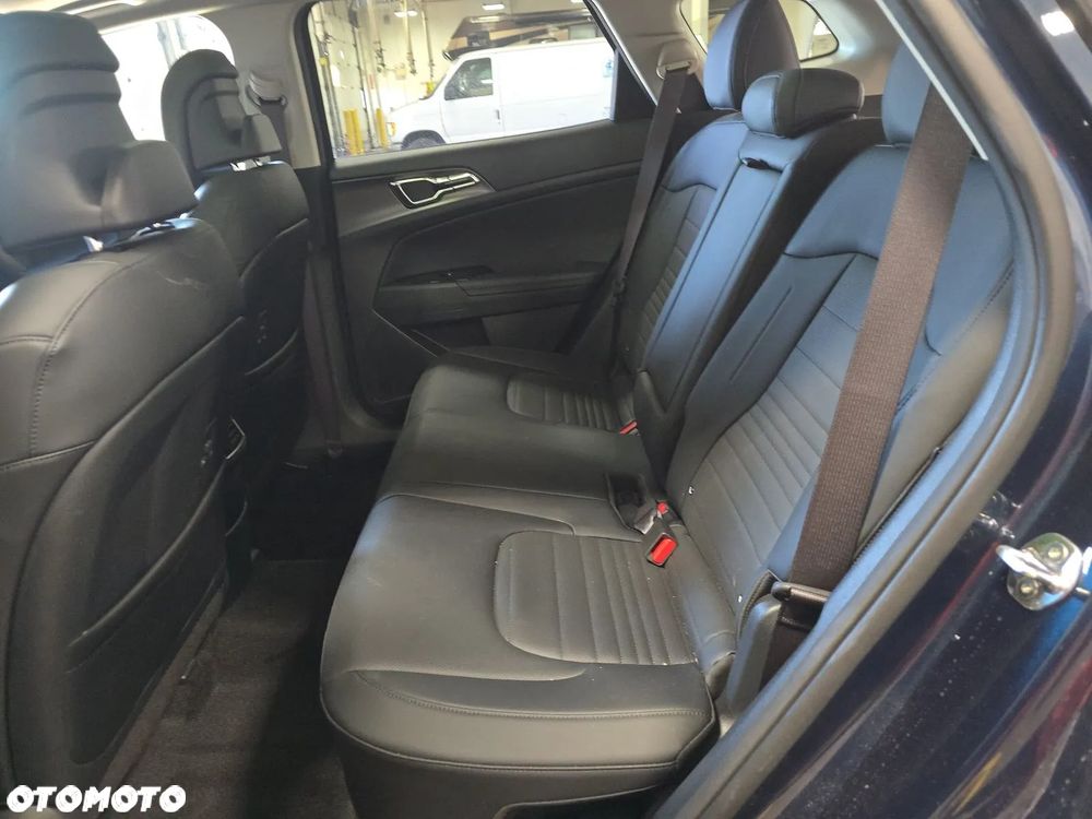 Kia Sportage - 12