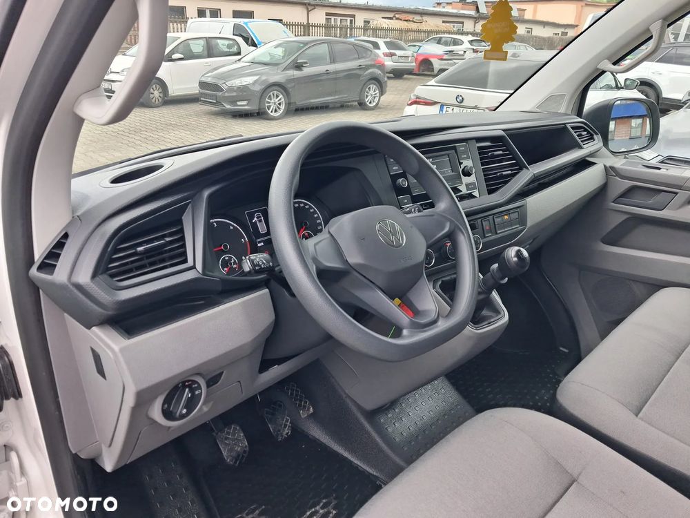Volkswagen Transporter T6 - 12