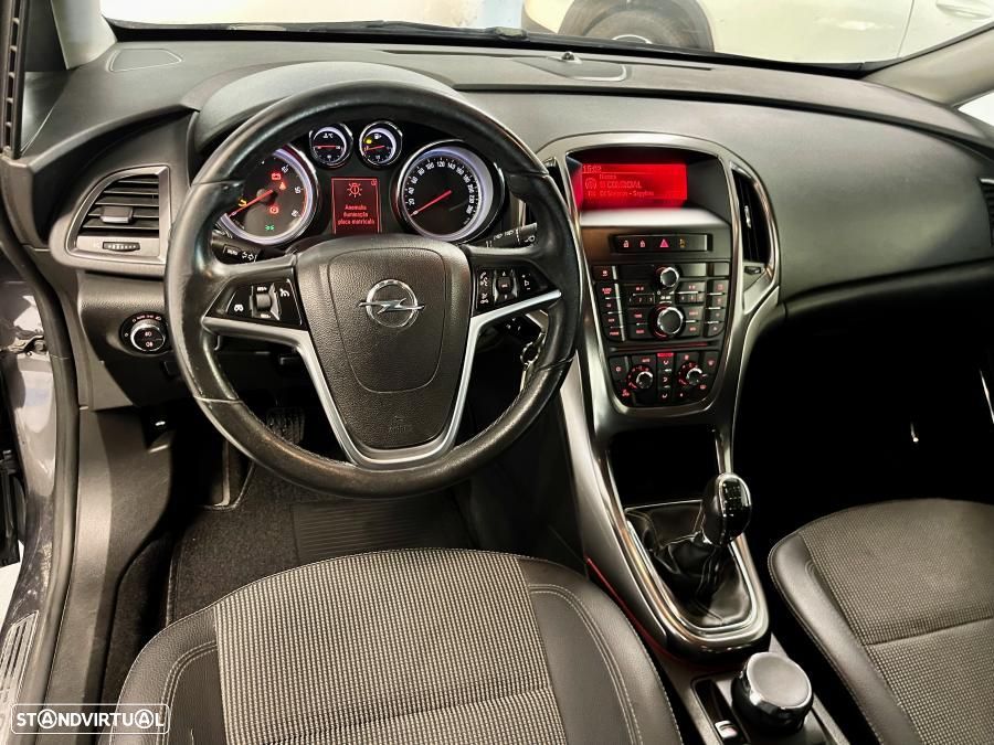 Opel Astra 1.7 CDTi Cosmo - 6