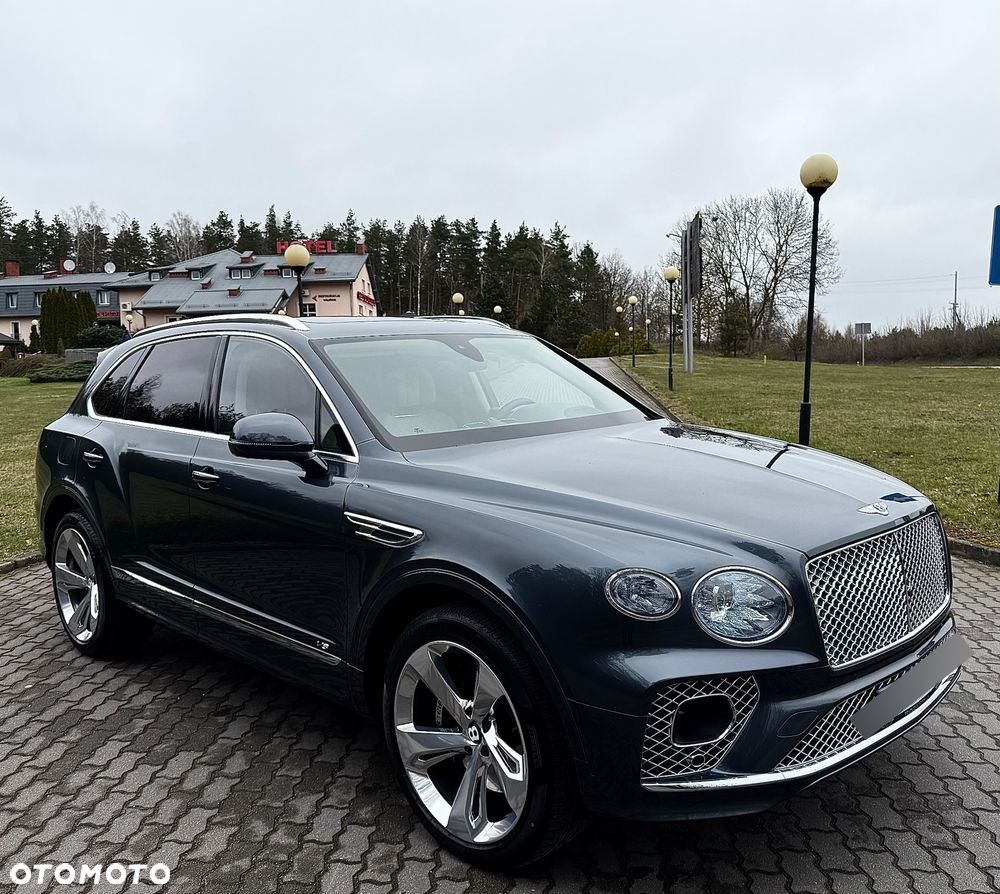 Bentley Bentayga - 4