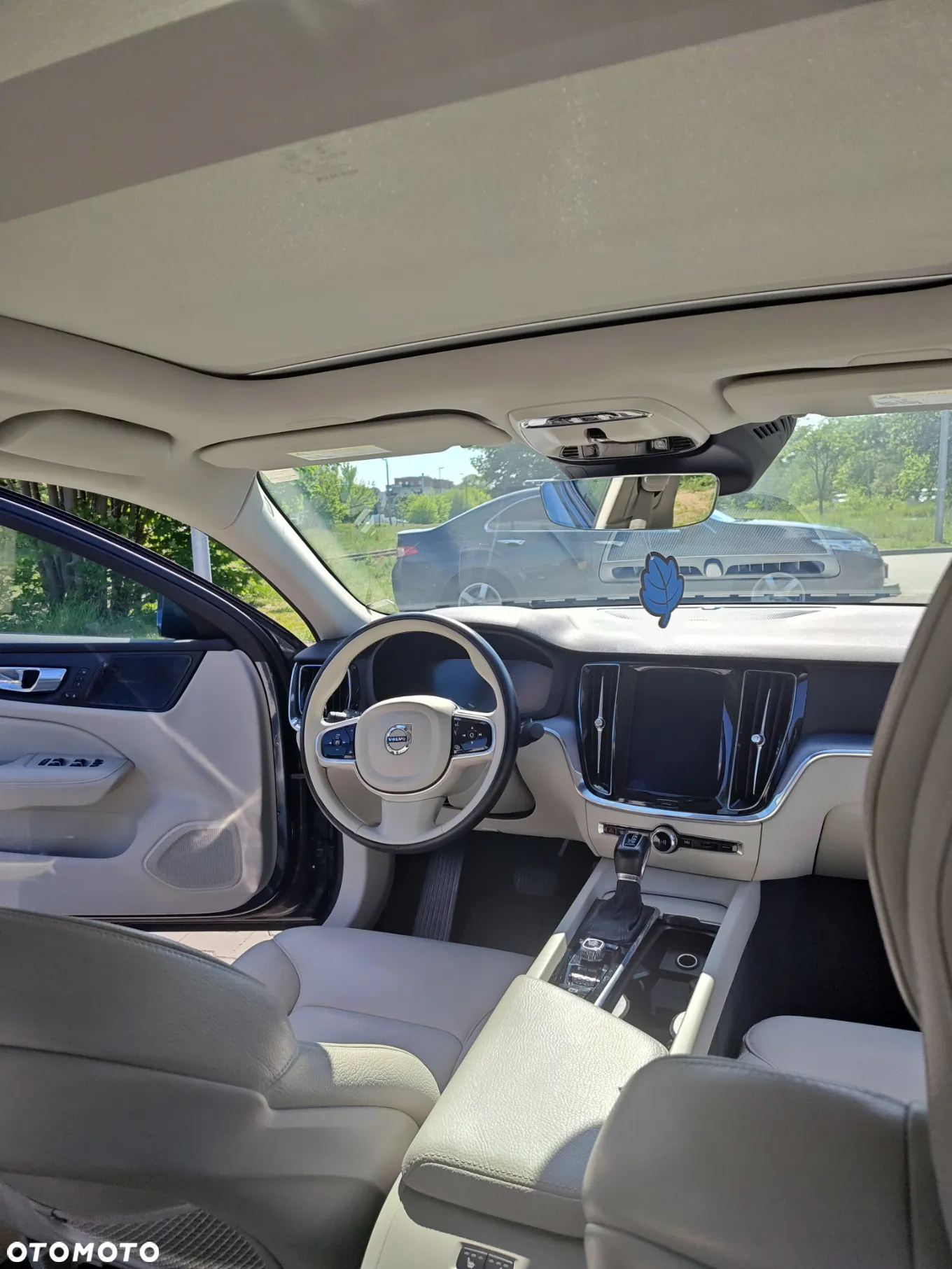 Volvo S60 T6 AWD Momentum Pro - 19