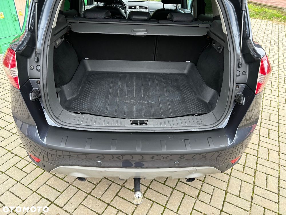 Ford Kuga 2.0 TDCi 4x4 Titanium - 21