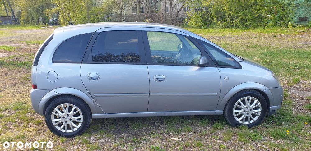 Opel Meriva 1.4 Cosmo - 15