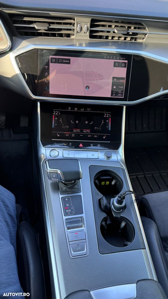 Audi A6 Avant - 16
