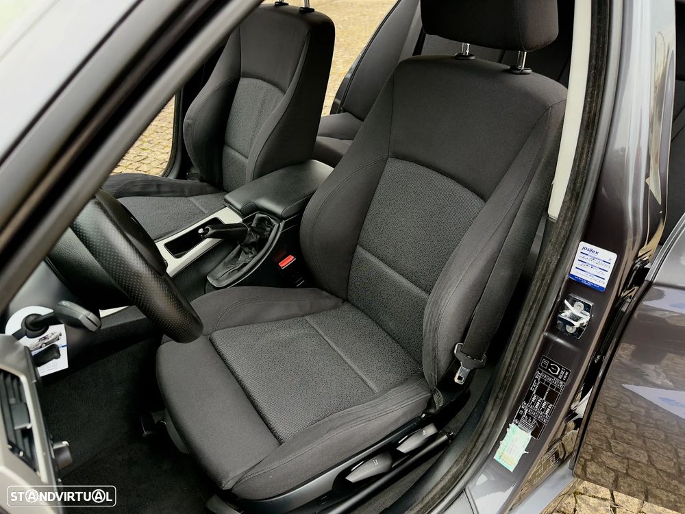 BMW 318 d Sport - 20