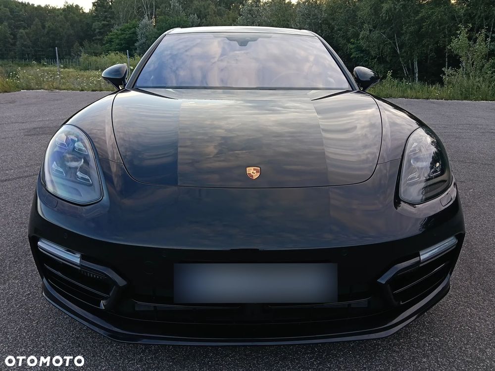 Porsche Panamera - 5