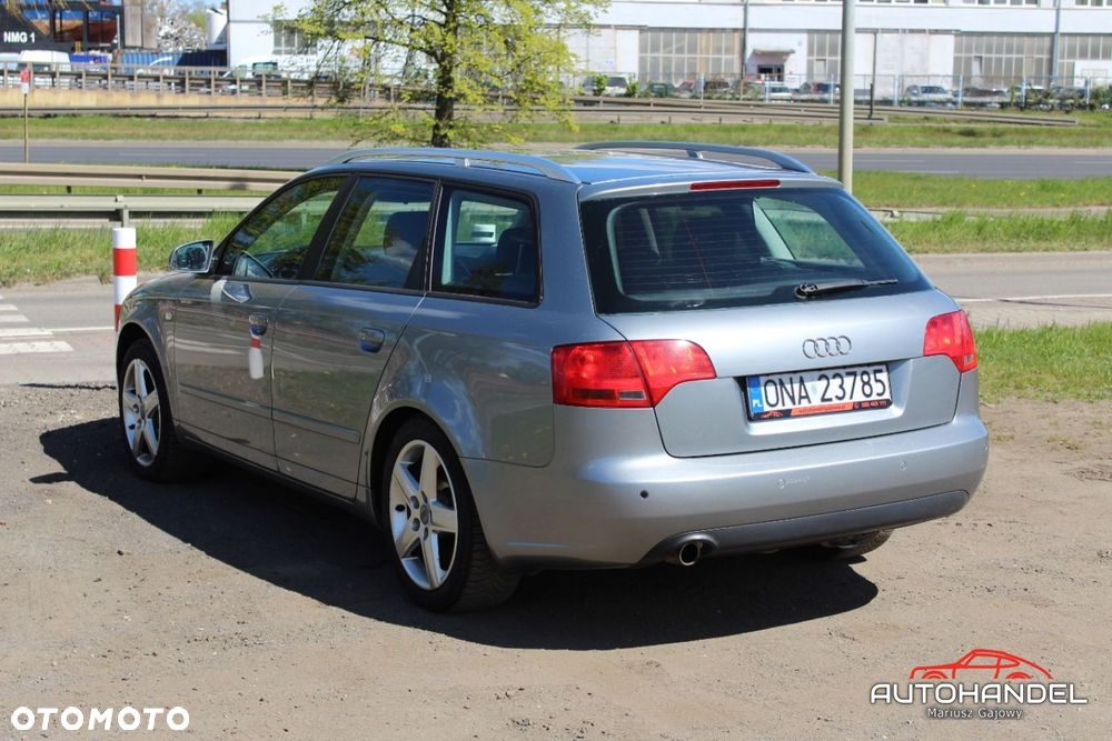 Audi A4 Avant - 4