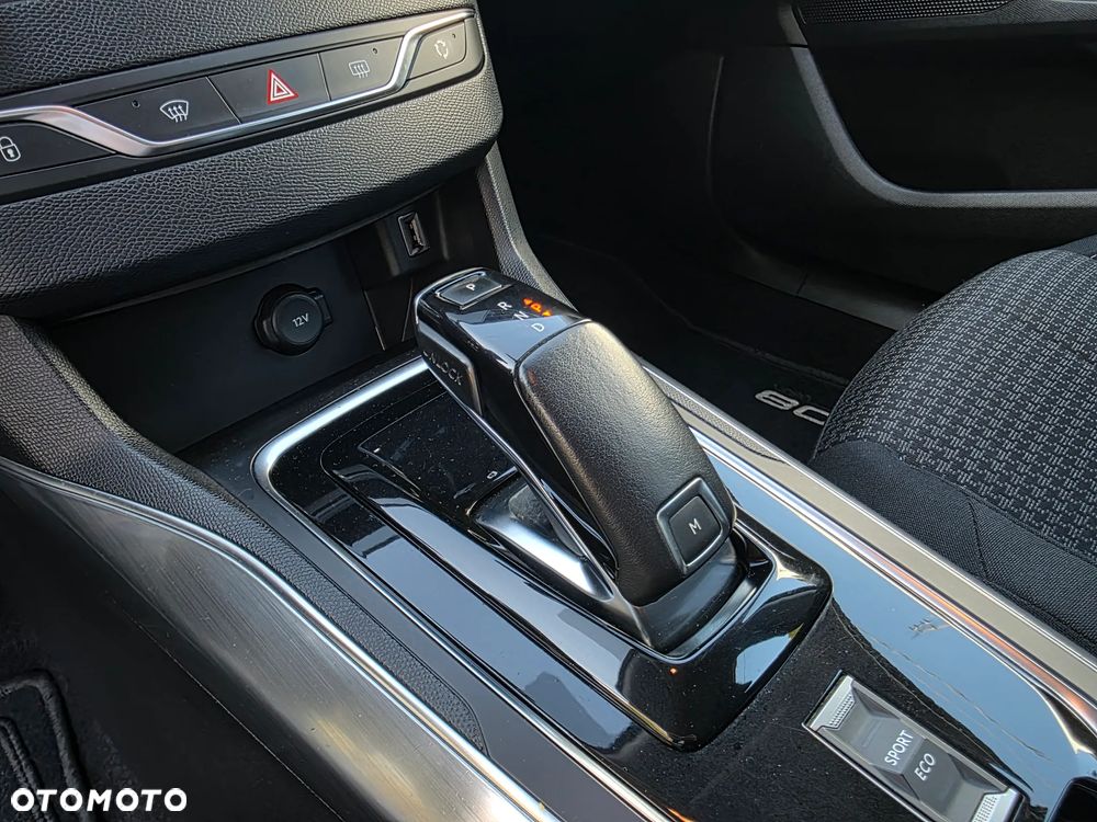 Peugeot 308 BlueHDi 130 EAT6 Stop & Start Allure - 23