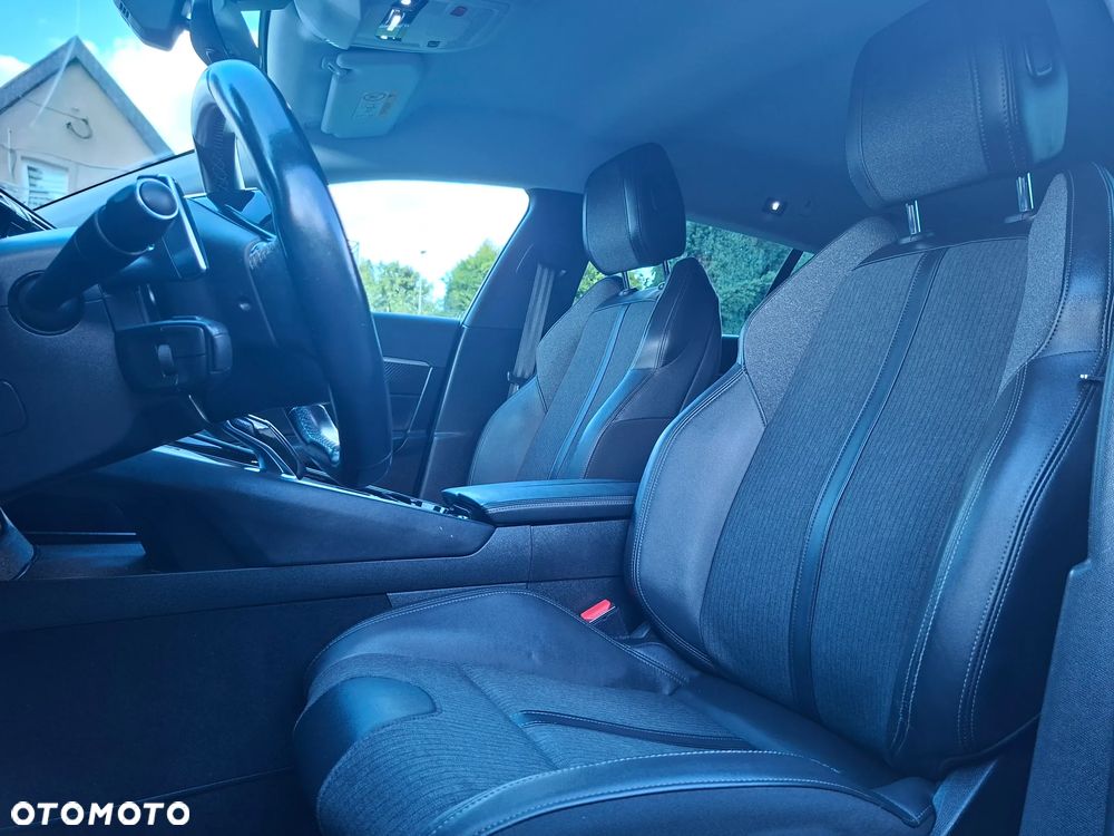 Peugeot 508 225 e-EAT8 Allure - 24