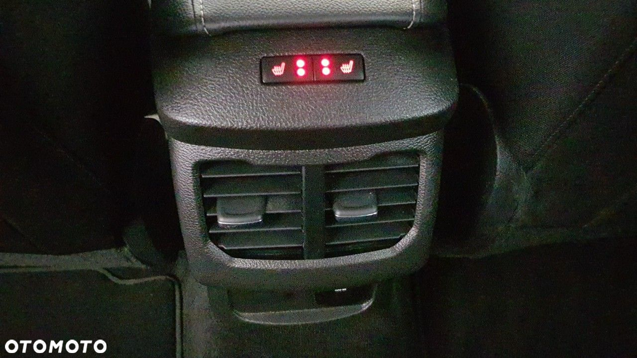 Ford Mondeo 2.0 EcoBlue Trend - 30