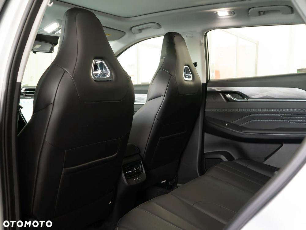 Dongfeng Mage - 24