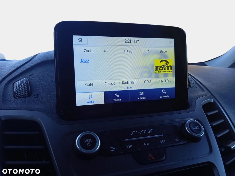 Ford Tourneo Connect Grand - 19