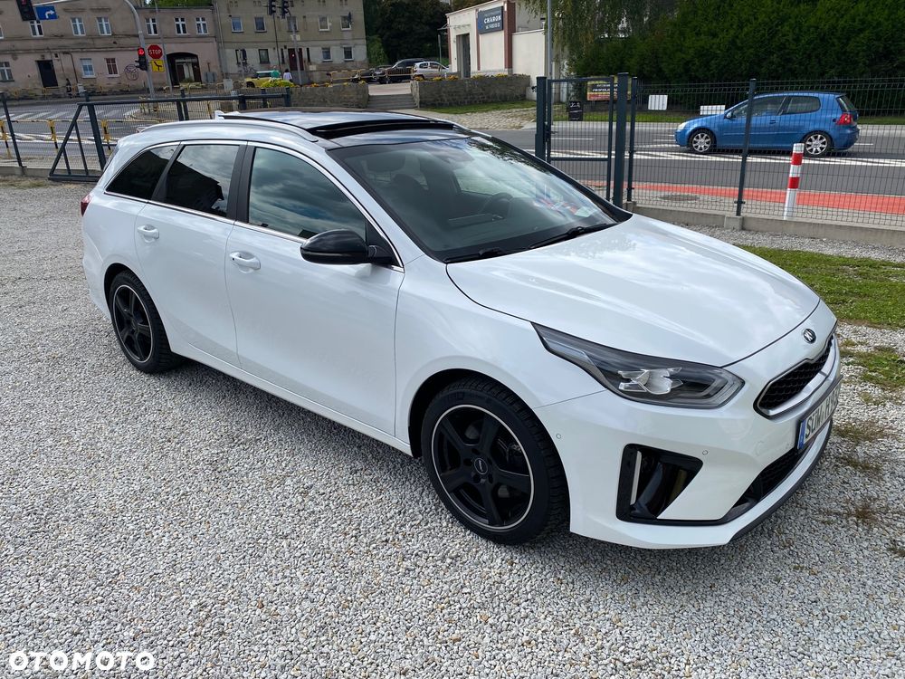 Kia Ceed 1.5 T-GDI DCT7 OPF GT Line - 12
