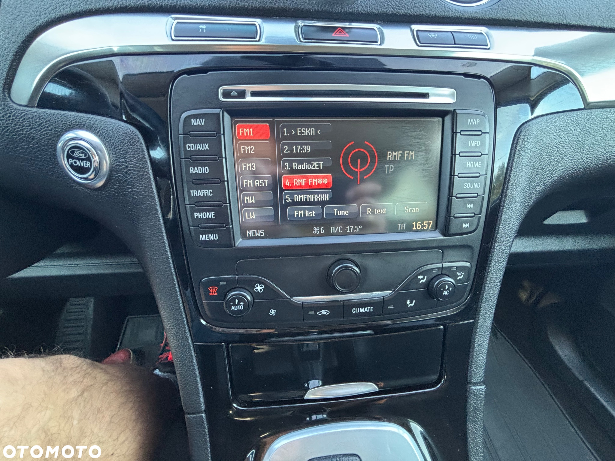Ford S-Max 2.0 TDCi DPF Titanium MPS6 - 11