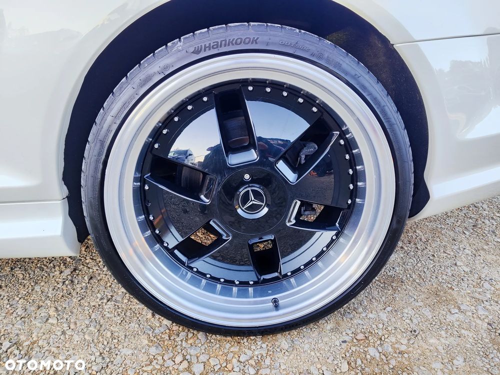 Mercedes-Benz CL - 23
