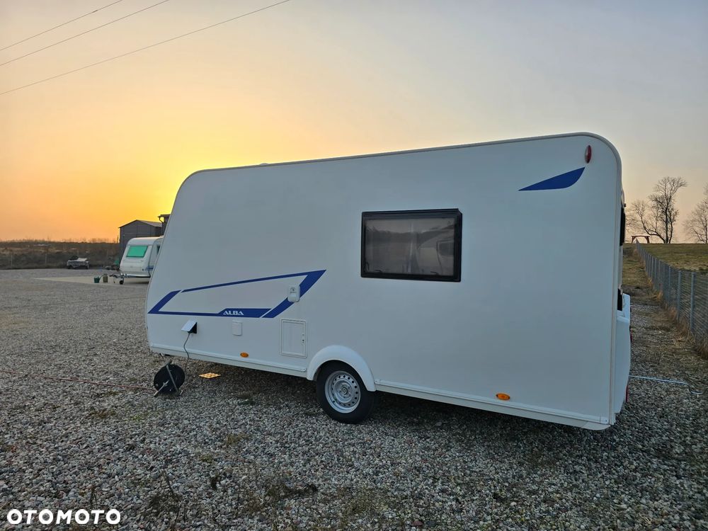 Caravelair 426 alba 1150dmc 3 sypialnie PIĘTRUS hobby adria knaus - 38