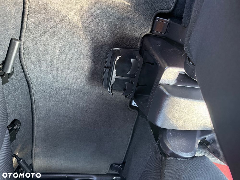 Hyundai Matrix 1.6 Comfort - 27