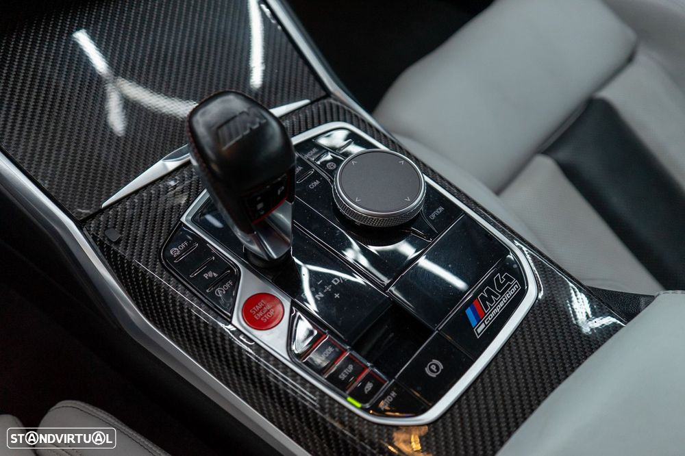 BMW M4 Competition xDrive - 31