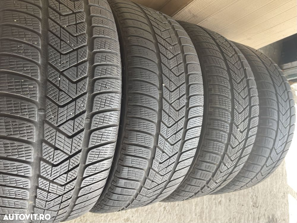 245/45R20 Pirelli Scorpion Winter - 2