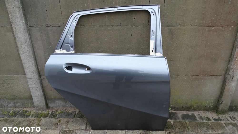 MERCEDES B-KLASA W246 - drzwi tylne prawe - 1