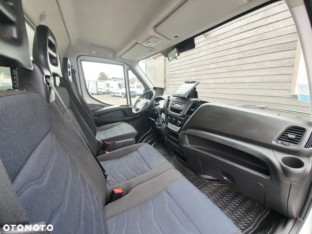 Iveco DAILY - 15
