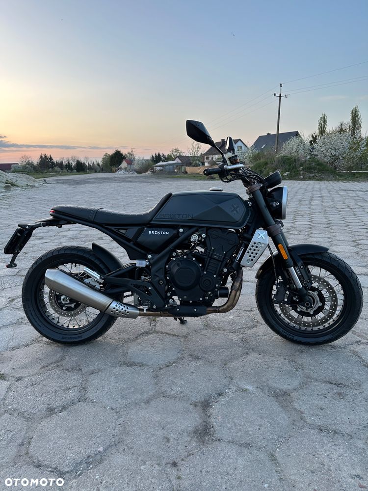 Brixton Crossfire - 16