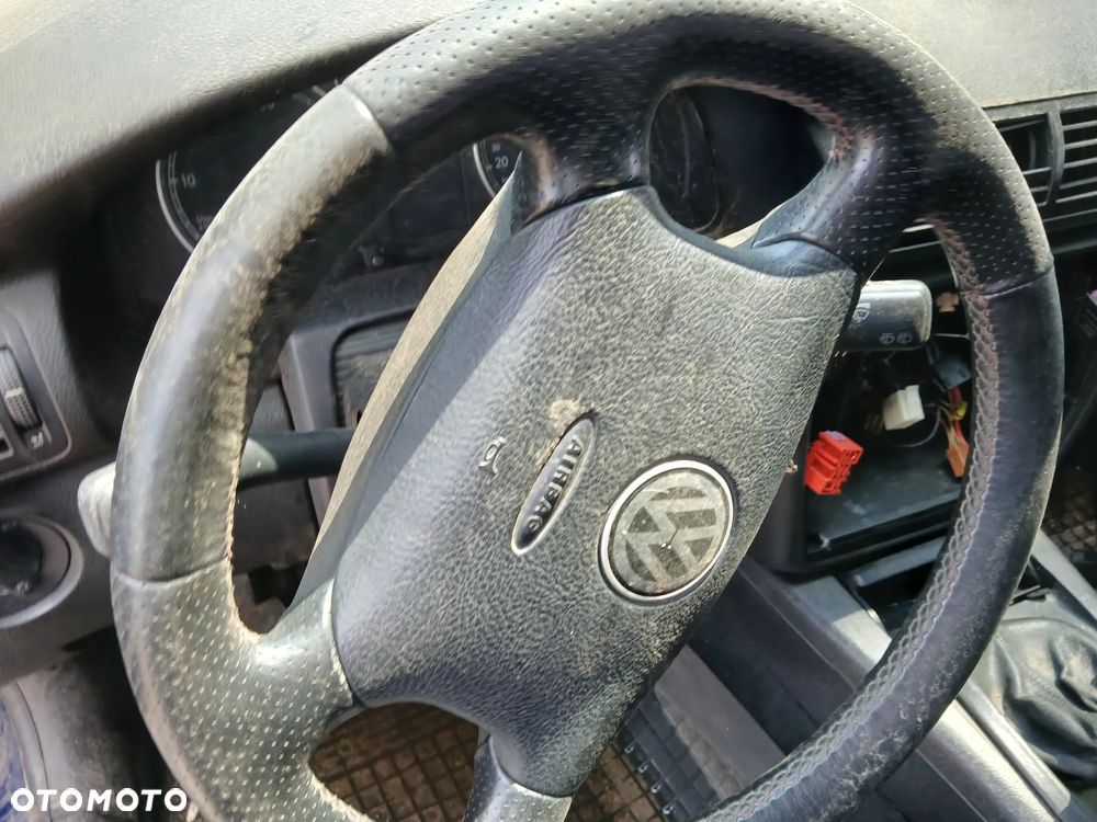 vw passat b5 FL fotel kanapa deska kokpit podsufitka boczek podłokietnik licznik panel szyb - 3