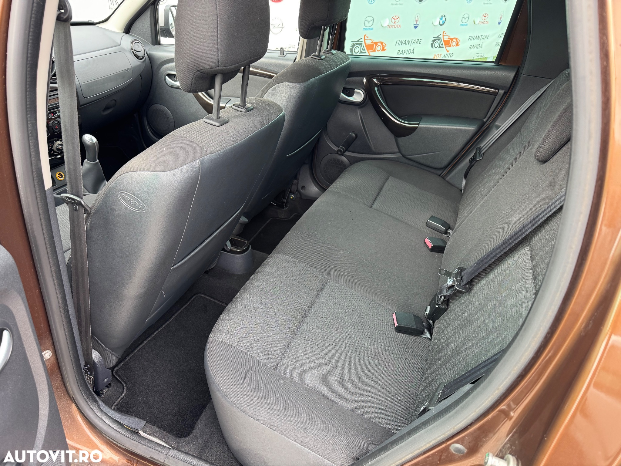 Dacia Duster 1.6 4x2 - 11