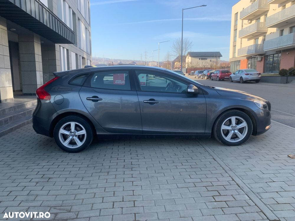 Volvo V40 D3 Kinetic - 15