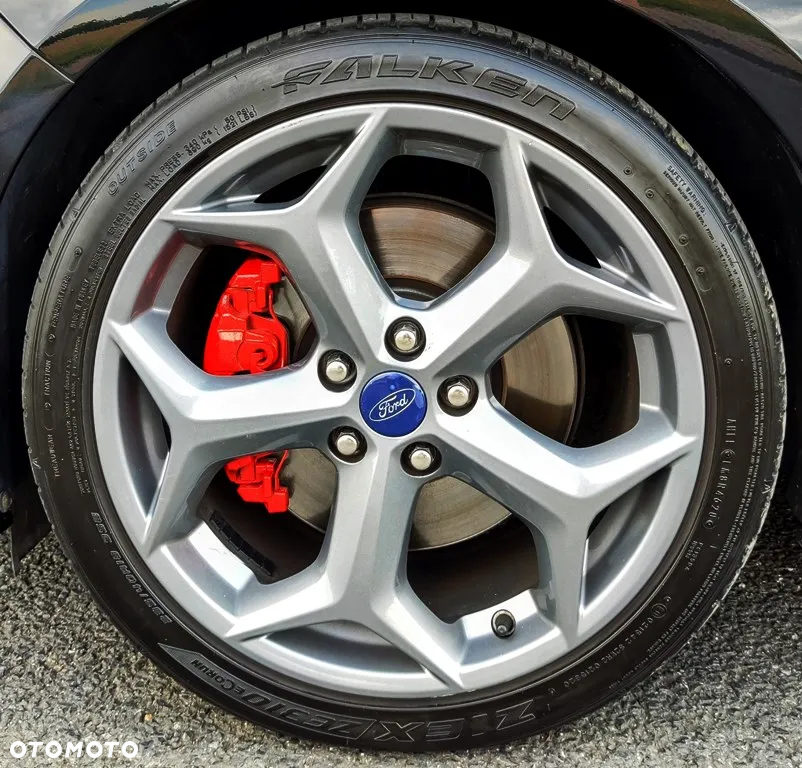 Ford Focus Turnier 2.0 EcoBoost ST - 39