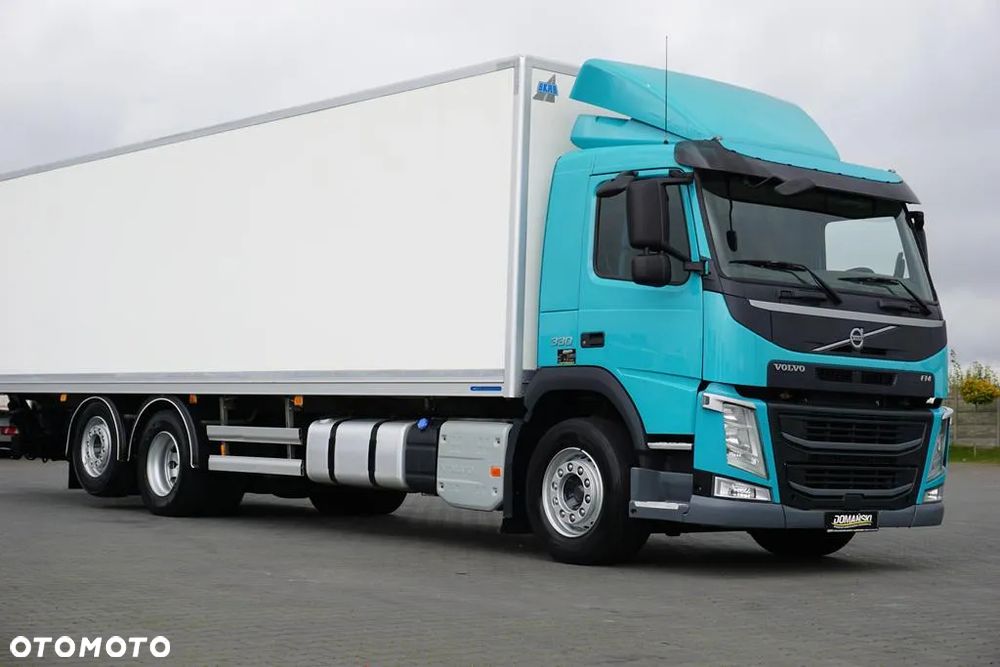 Volvo FM / 330 / E 6 / CHŁODNIA + WINDA / 23 PALETY / OŚ SKRĘTNA / DŁ 9,4 M - 36