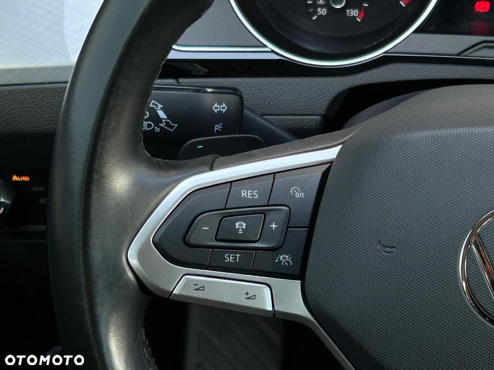 Volkswagen Passat Variant 1.5 TSI EVO Business DSG - 22