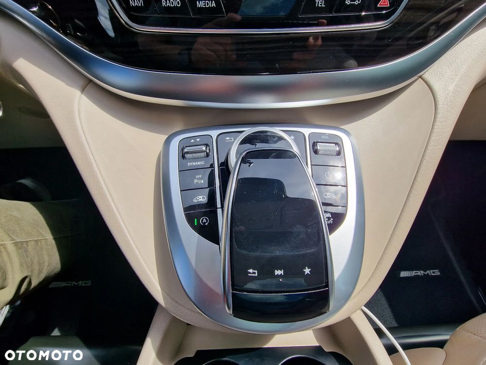 Mercedes-Benz Klasa V 300 d 4-Matic Exclusive 9G-Tronic (d³ugi) - 13