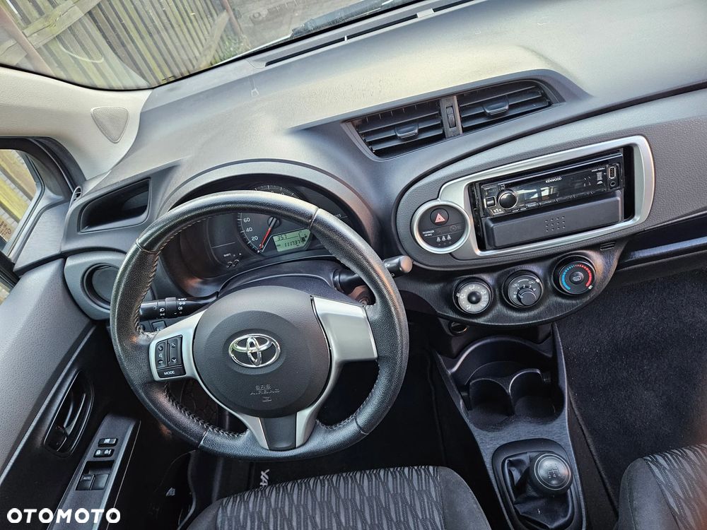 Toyota Yaris 1.0 VVT-i Life - 6