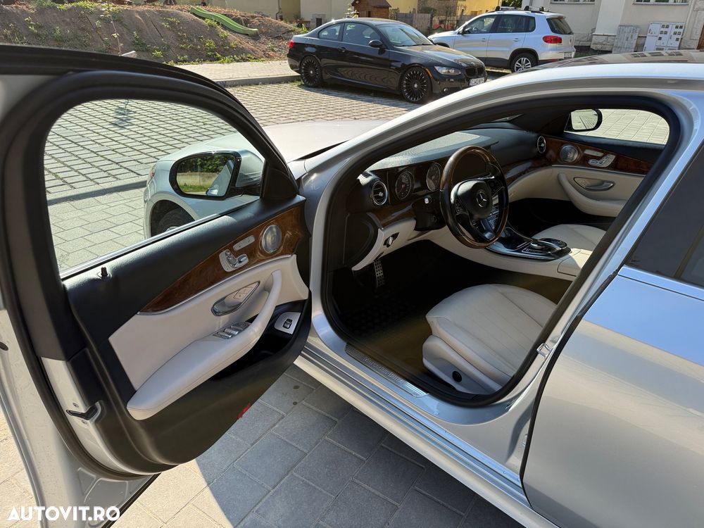 Mercedes-Benz E 300 Aut. - 16