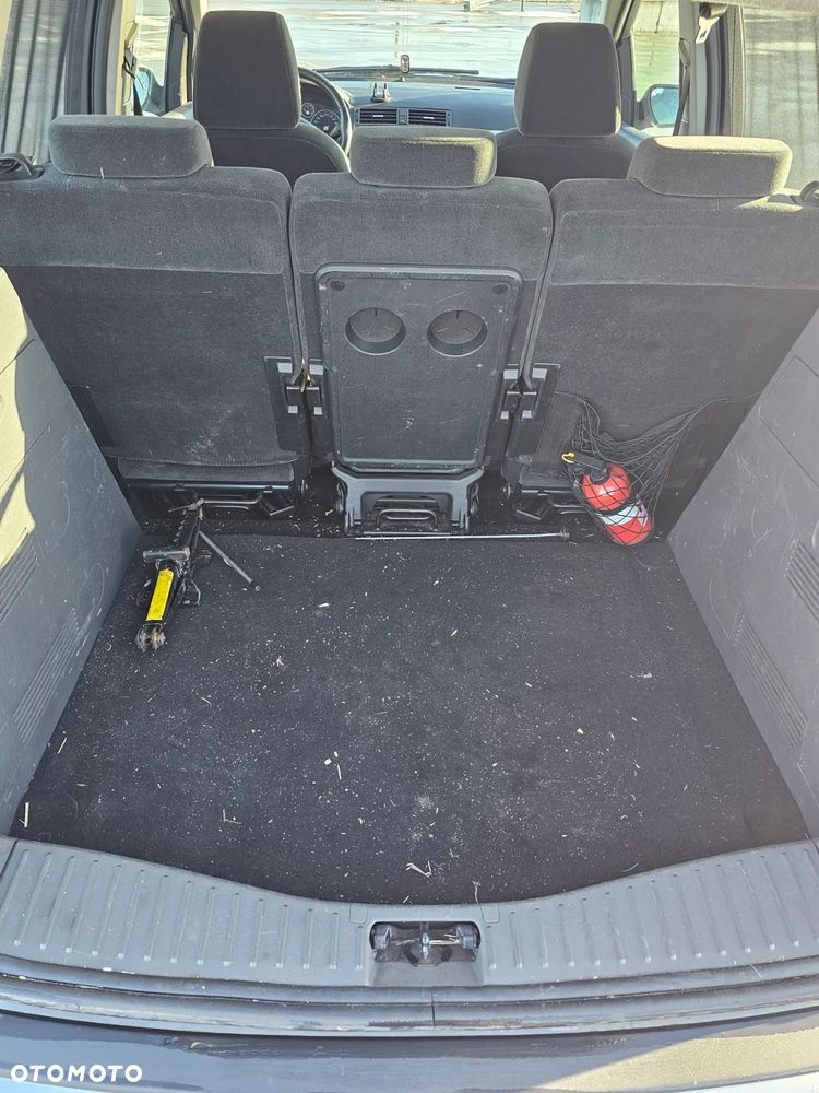 Ford Focus C-Max 2.0 TDCi Ghia - 17