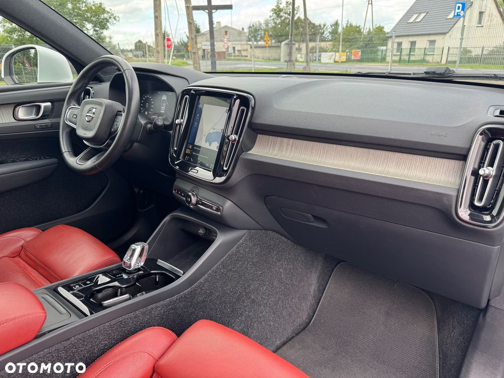 Volvo XC 40 D3 Inscription - 25