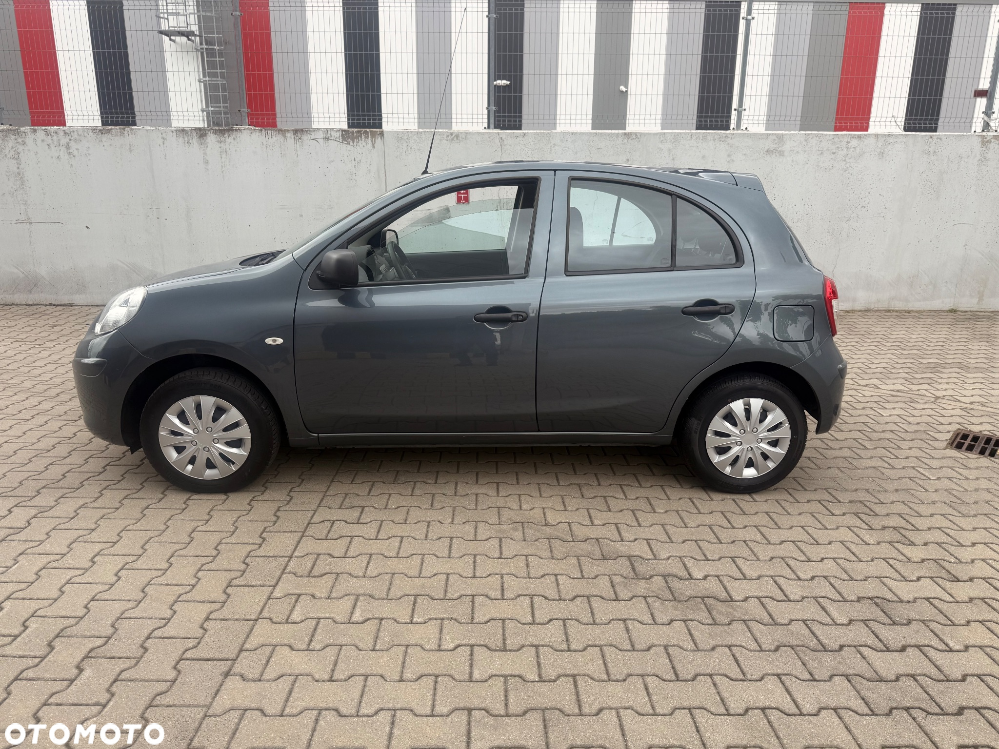 Nissan Micra 1.2 30 Jahre Edition - 10