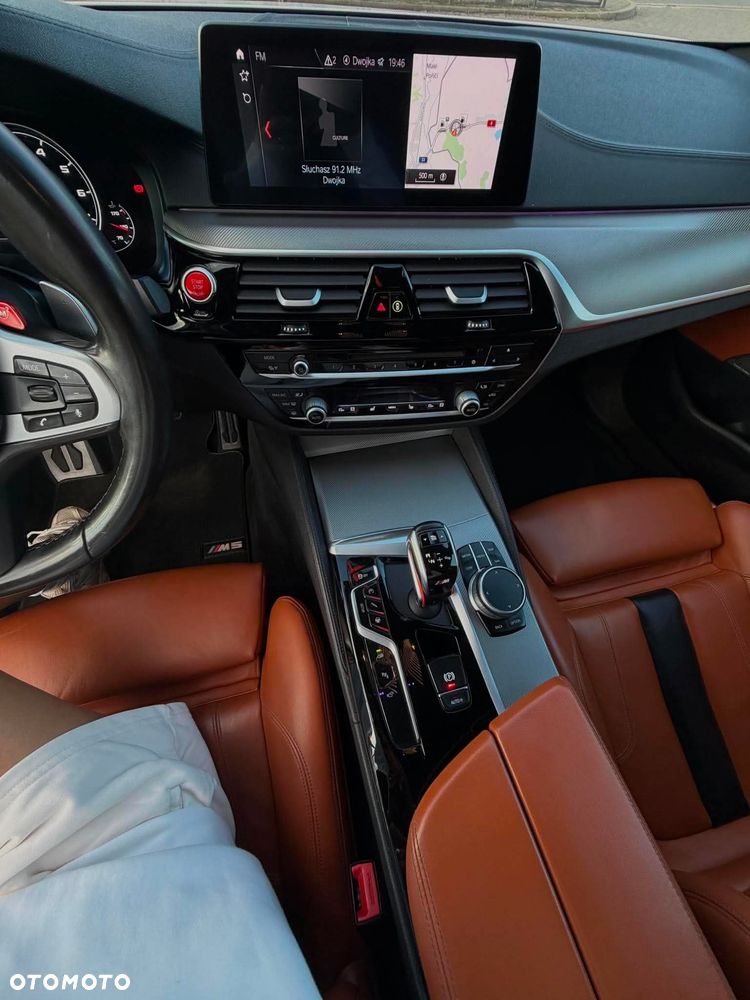 BMW M5 - 4
